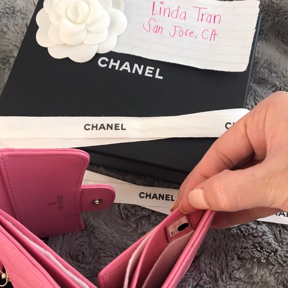‼️SOLD‼️Chanel Small 21P Pink Trifold Wallet - Picture 7 of 11
